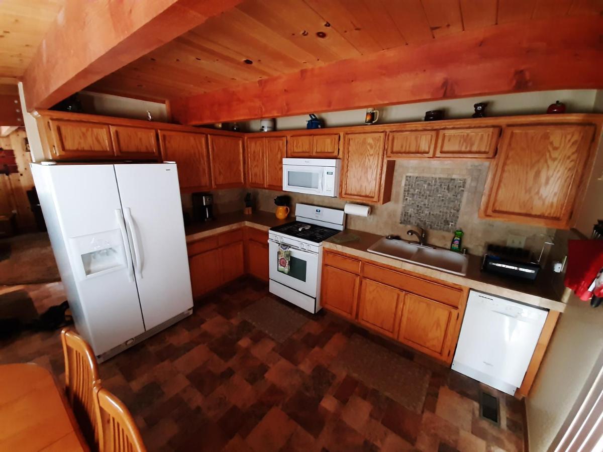 Cabin On The Corner Big Bear Lake Exterior photo